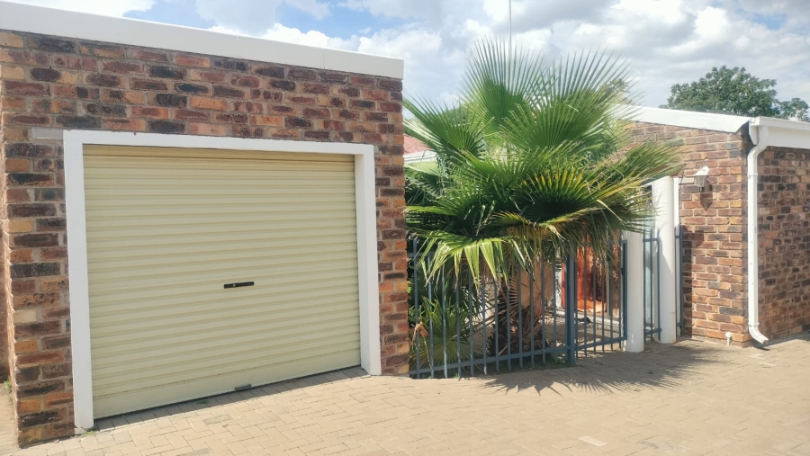 2 Bedroom Property for Sale in Navalsig Free State